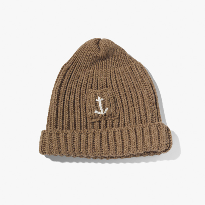 SHORT BEANIE WITH POCKET(ANCHOR) CAMEL
