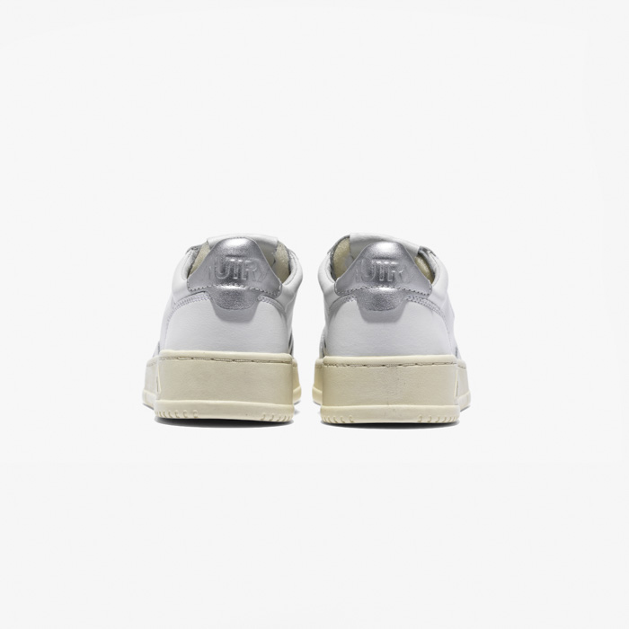 MEDALIST SNEAKERS LL (LEATHER/LEATHER) SILVER