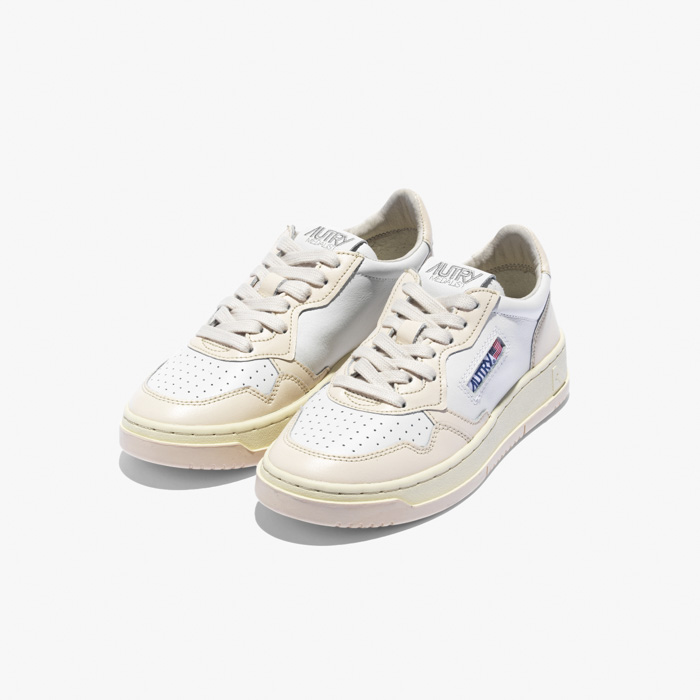 MEDALIST SNEAKERS WB (LEATHER/LEATHER) LIGHT BEIGE