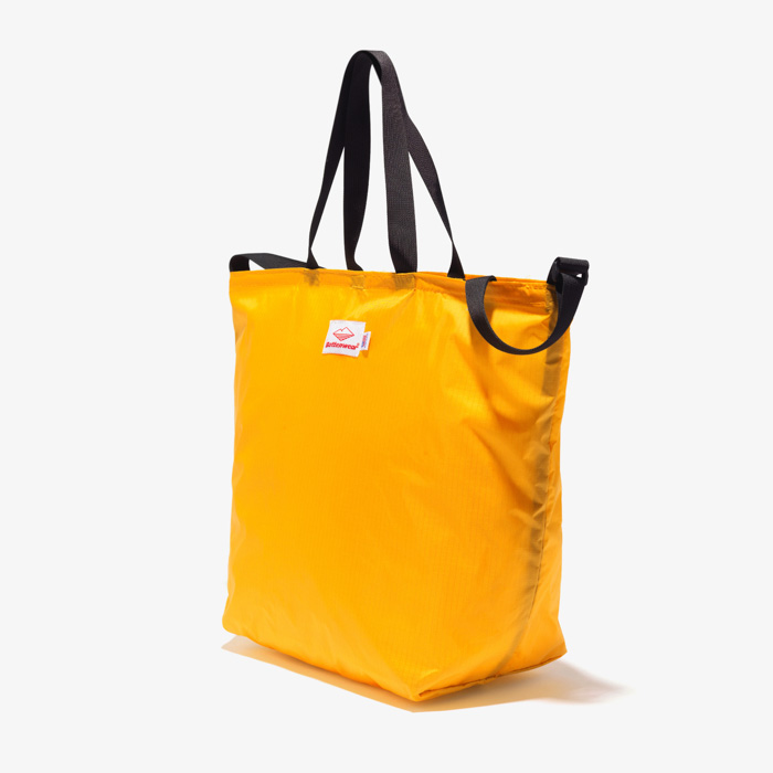 PACKABLE TOTE BAG (1.9oz RIPSTOP NYLON) GOLD